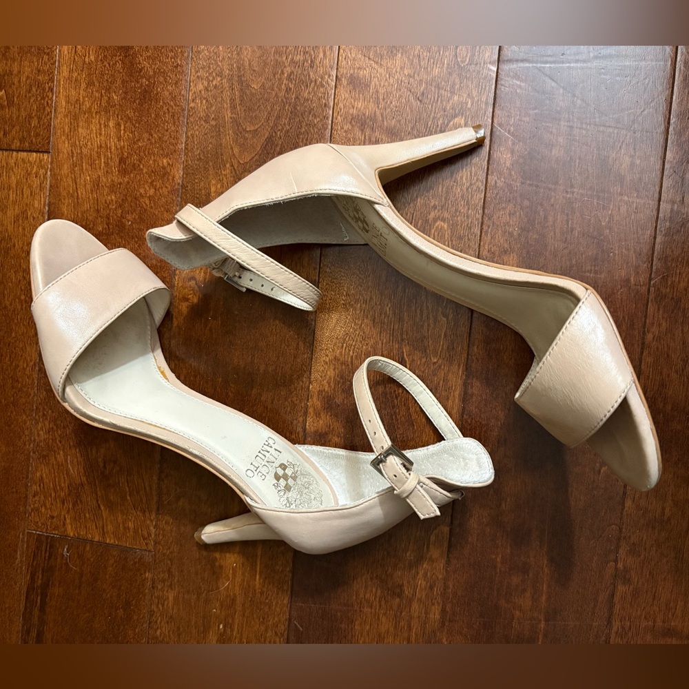 Vince Camuto Nude/Tan Open-Toe Ankle-Strap Heels